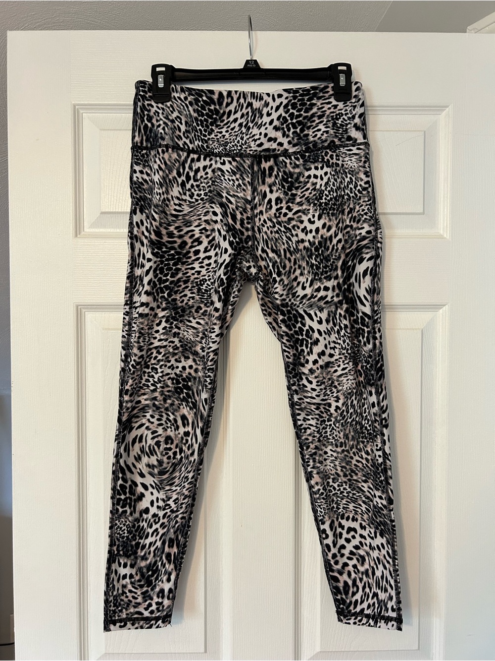 Betsey Johnson Leopard Animal Print Leggings
